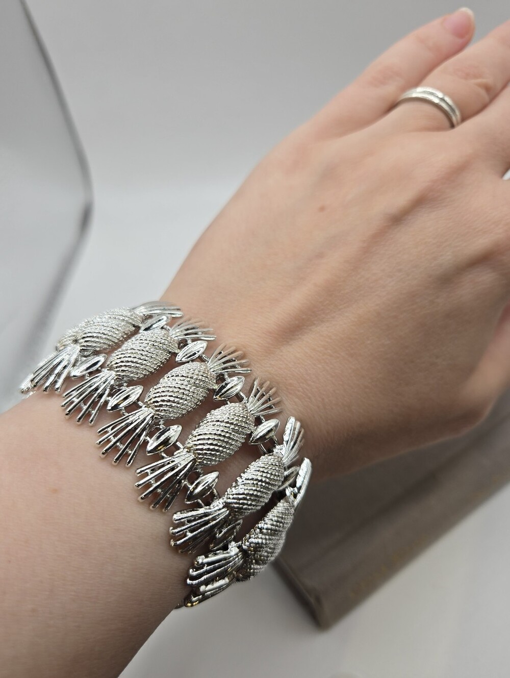 Sarah Coventry Silver Pineapple Bracelet Tiki Tropical Vintage 1960s Cocktail